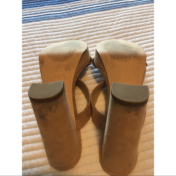 Beige Heels - Picture 4 of 4